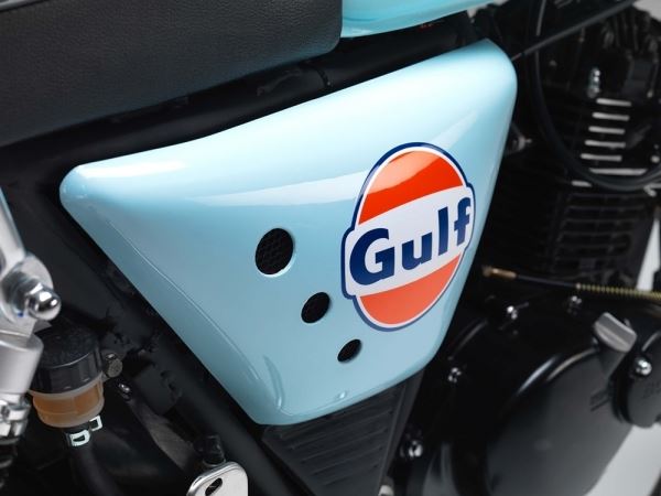 </p>
<p>											Мотоциклы Bullit Gulf Oil LE<br />
			