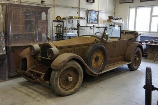 <br />
			Packard 1926 года: «барнфайнд» навечно (15 фото + видео)