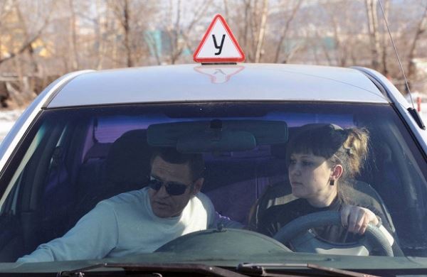 <br />
Любитель или профессионал: российских водителей отправят на пересдачу<br />
