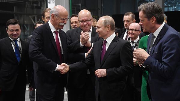 <br />
Mercedes-Benz не разочаруется в бизнесе в России, уверен Путин<br />
